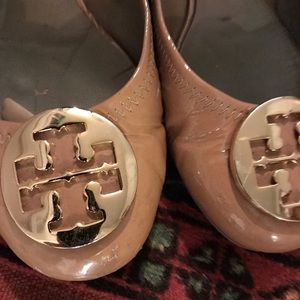 Tan patent leather Tory Burch flats